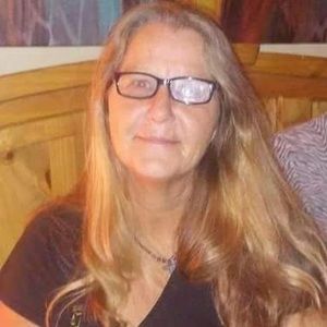 Meet your Posher, Gina